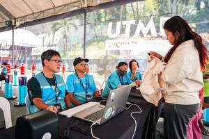 BIB: 
                            <button type="button" onclick="openModal(28620619)" class="btn btn-primary btn-sm float-right btn-popup" data-toggle="modal" data-target=".modal-high-quality">
                        <i class="fas fa-shopping-cart"></i> Add to Cart
                    </button>
                                            <button type="button" onclick="isThisMe(28620619, true)" class="btn btn-success btn-sm float-right btn-popup btn-isme hidden" data-toggle="tooltip" data-placement="bottom" title="นี่คือรูปของคุณใช่ไหม คลิกที่นี่เพื่อเอาเข้าอัลบั้ม">
                        <i class="fas fa-plus"></i> Add to album
                    </button>
                    <button type="button" onclick="isThisMe(28620619, false)" class="btn btn-warning btn-sm float-right btn-popup btn-isnotme hidden">
                        <i class="fas fa-ban"></i> Remove from album
                    </button>